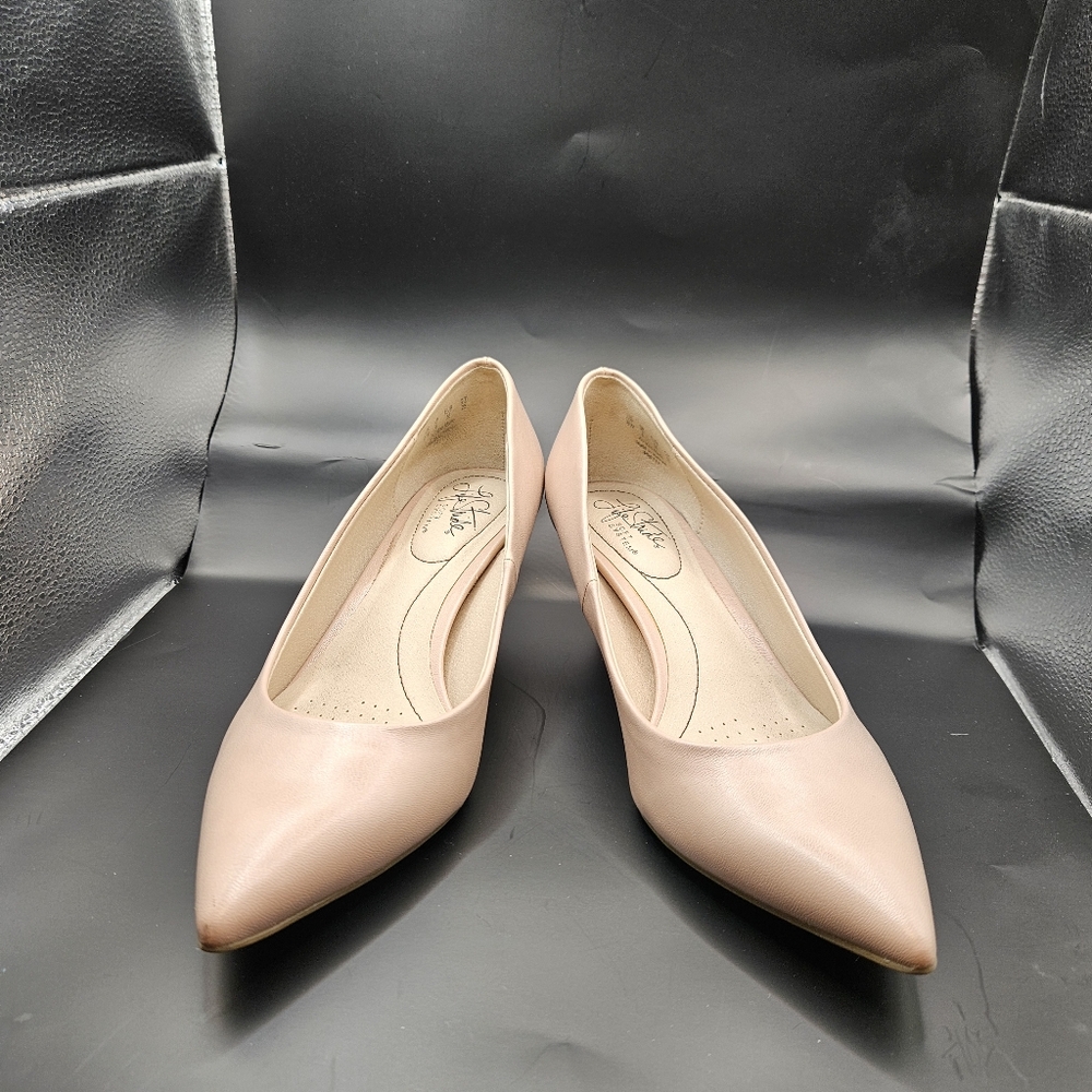 Life Stride Pink Flats Sleek Minimalist Design